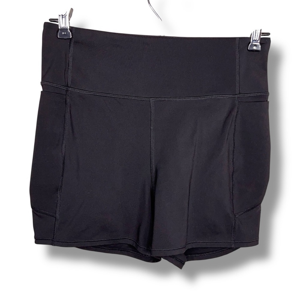 Medium H&M Move Black Biker Shorts Athletic Activewear Stretch